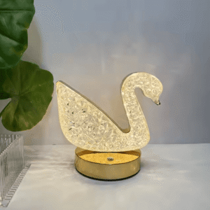 مصباح طاولة كريستالي بتصميم بجعة بإضاءة LED
